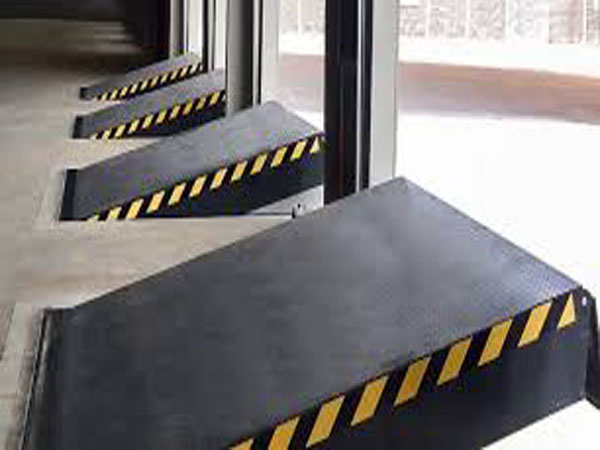 electro-hydraulic-dock-leveler